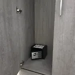 Sl *